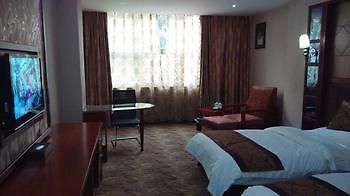 Tengyi Grand Hotel Куньмін Екстер'єр фото